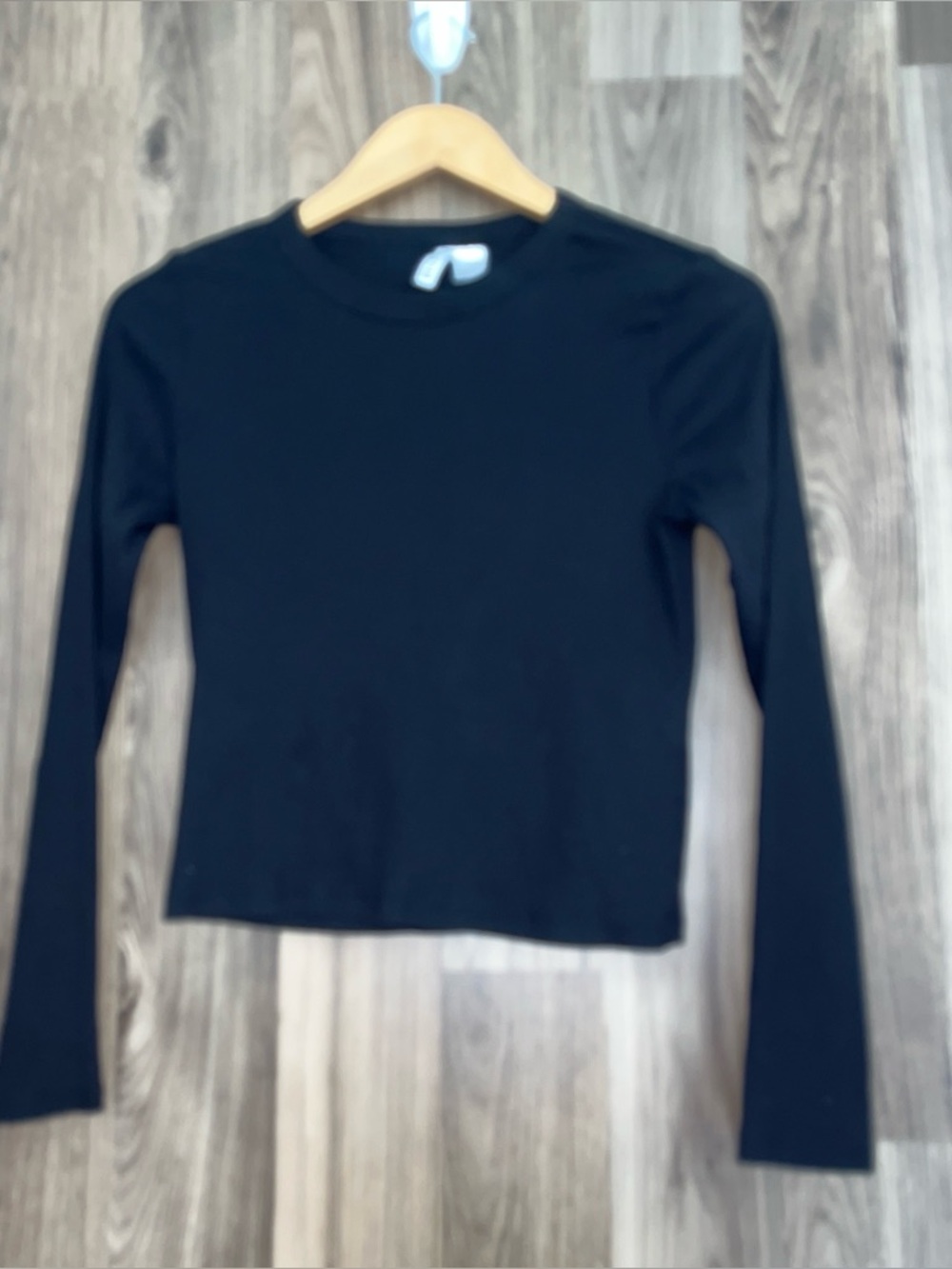 H&M Divided Black Ribbed Long Sleeve Top Crew Neck Basic Casual Fitted